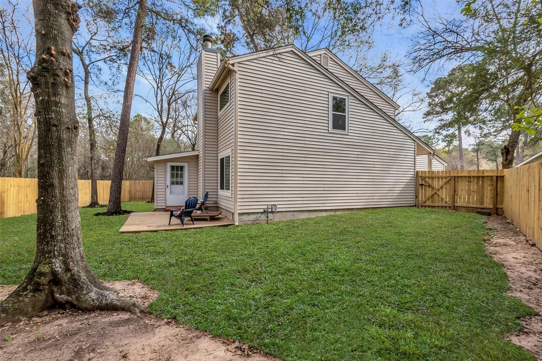 Photo of 1810 N Red Cedar Circle