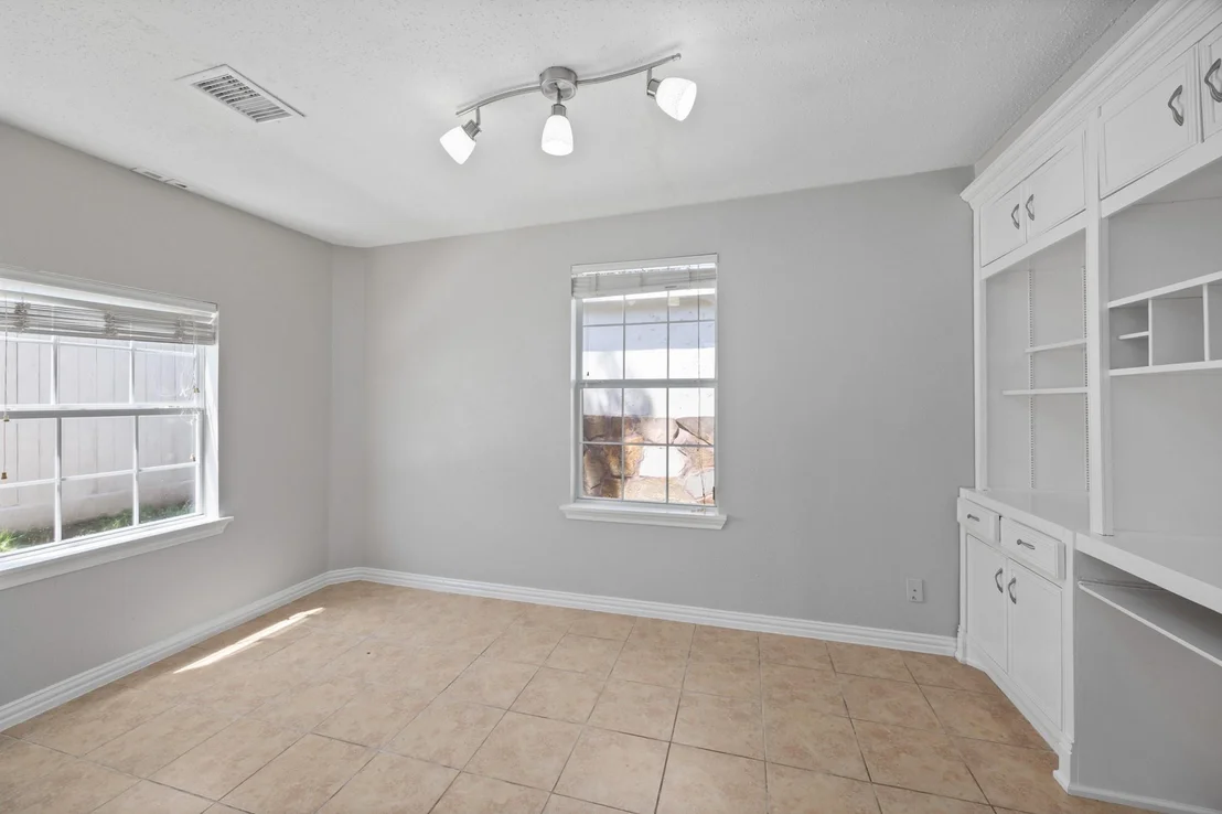Photo of 18903 S Wimbledon Drive