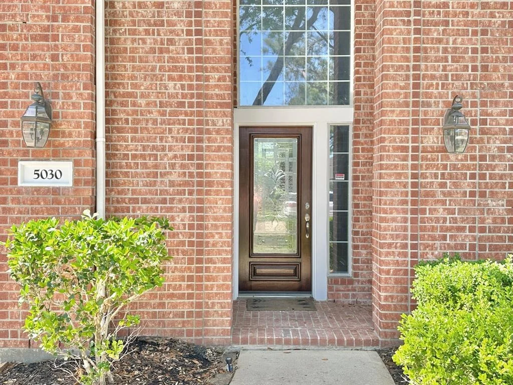 Photo of 5030 Shadow Breeze Lane