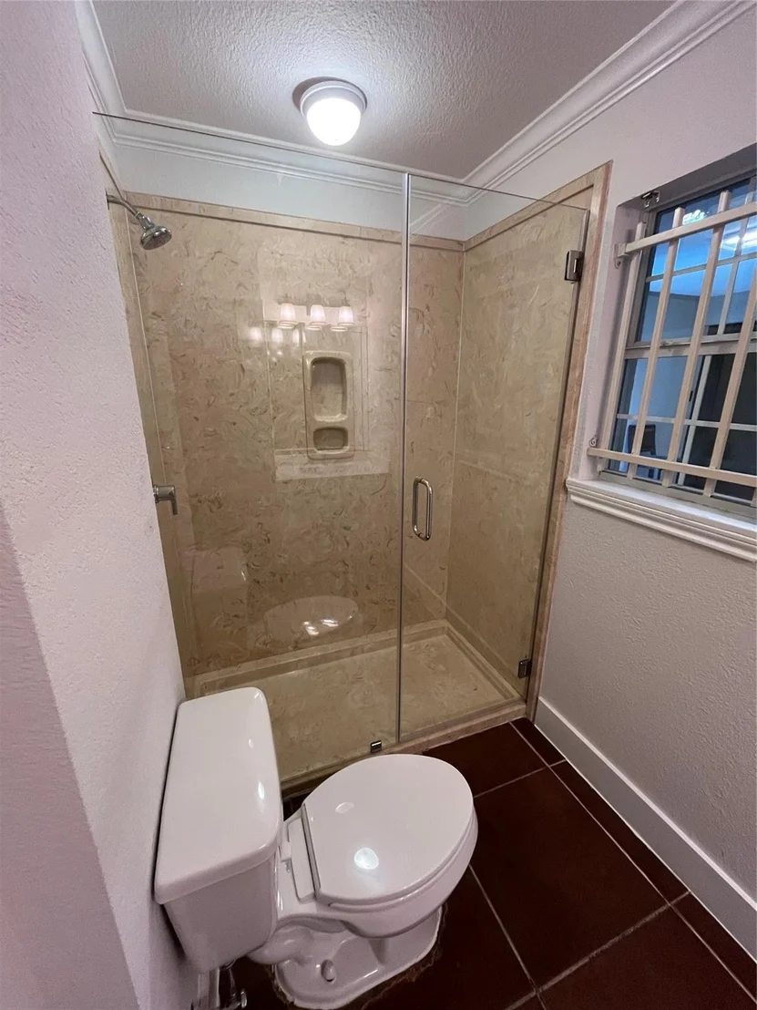 Photo of 2315 Langley Road