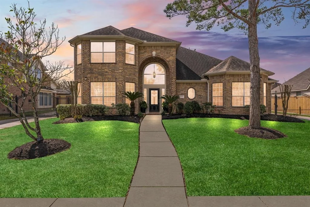 Photo of 1614 Noble Pointe Drive