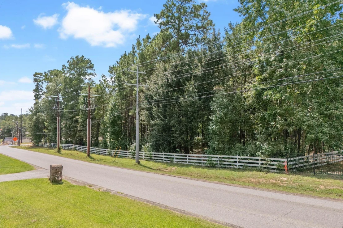 Photo of 1672 Mohawk Drive