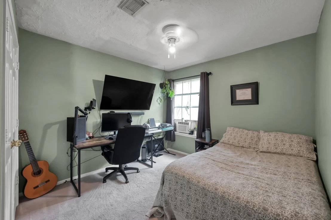 Photo of 30915 Trinket Drive