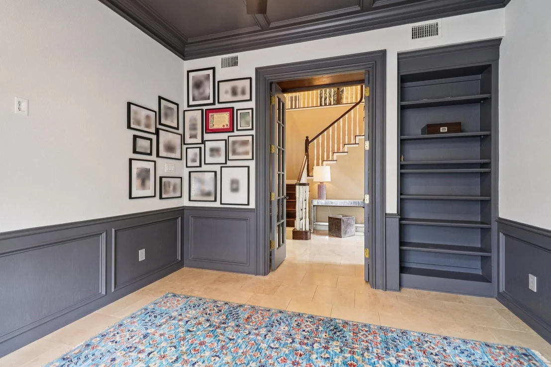 Photo of 18 Woodmere Place