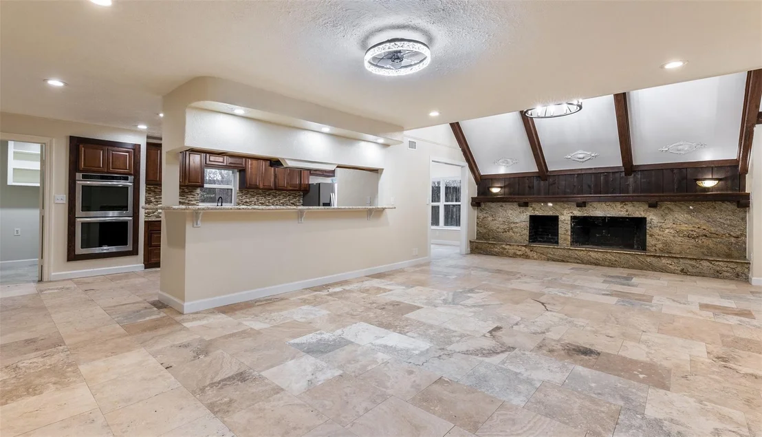 Photo of 417 White Wing Lane