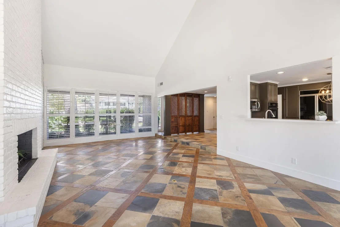Photo of 6003 Bermuda Dunes Drive