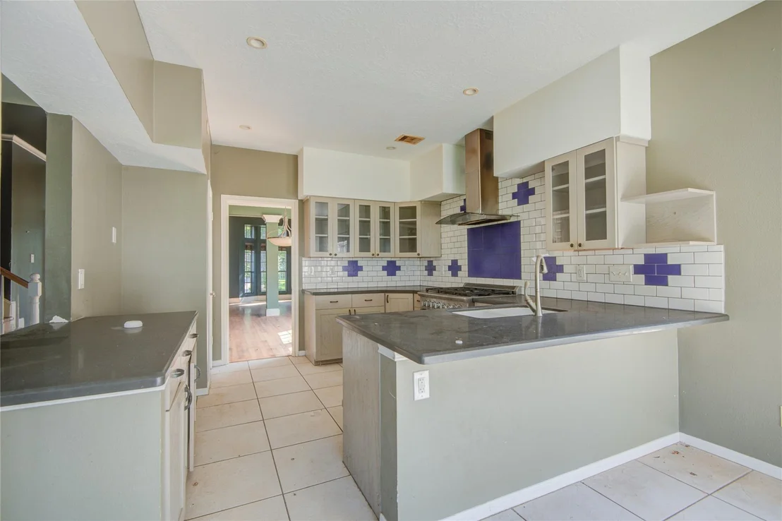 Photo of 919 Heathgate Drive