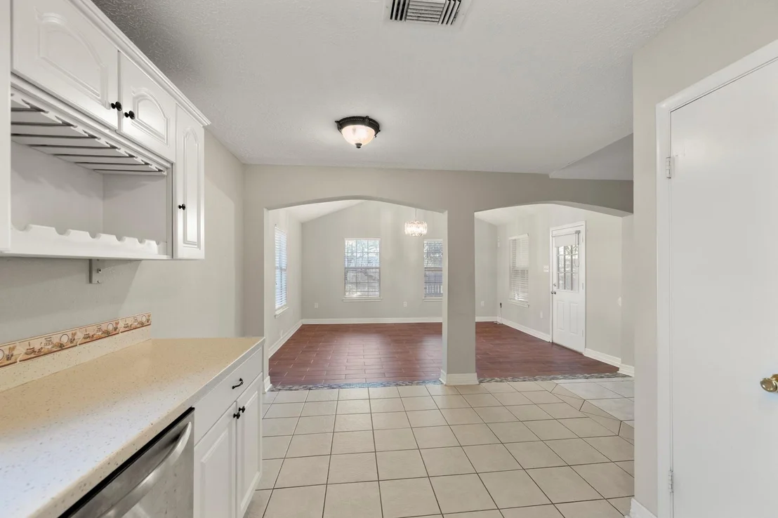 Photo of 23826 Lestergate Drive