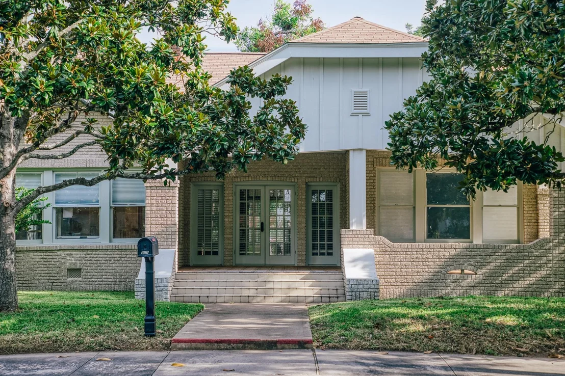 Photo of 511 Crockett Street