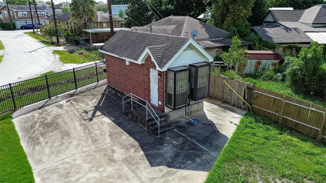 Photo of 2501 Ideal Street