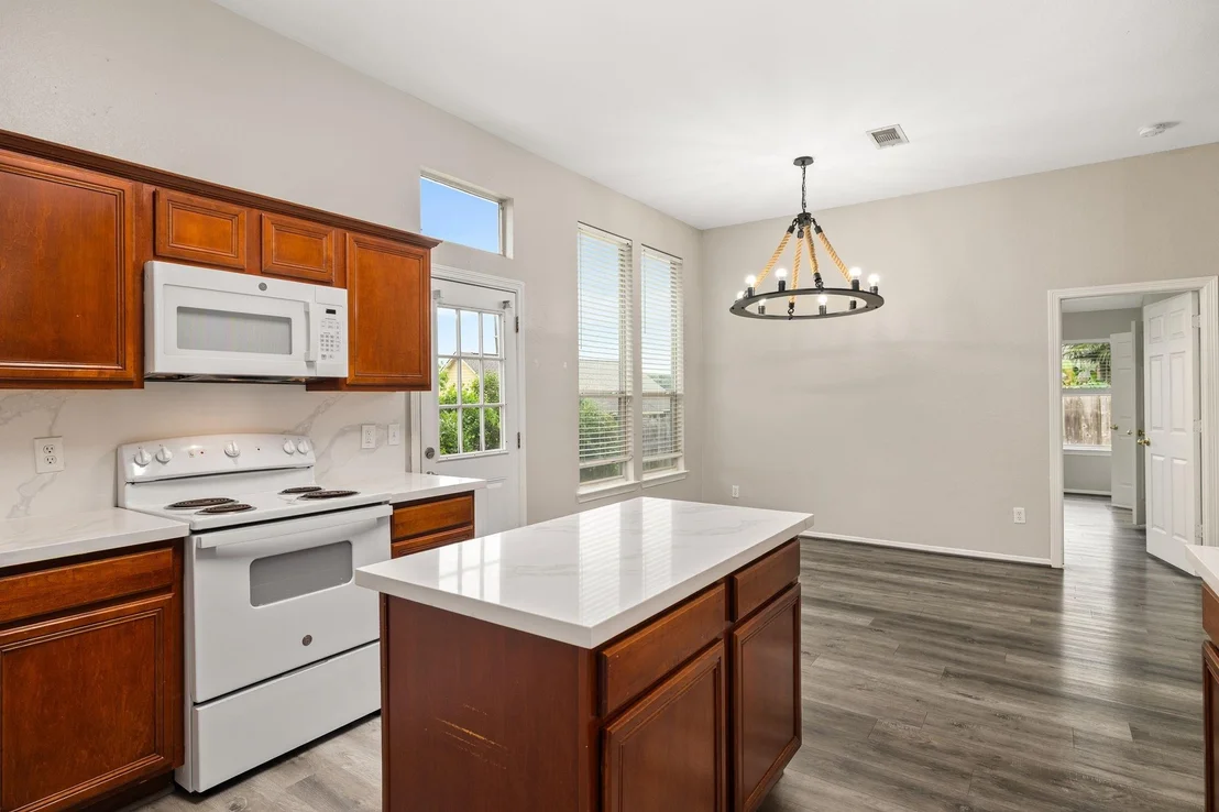 Photo of 13196 Miller Lane