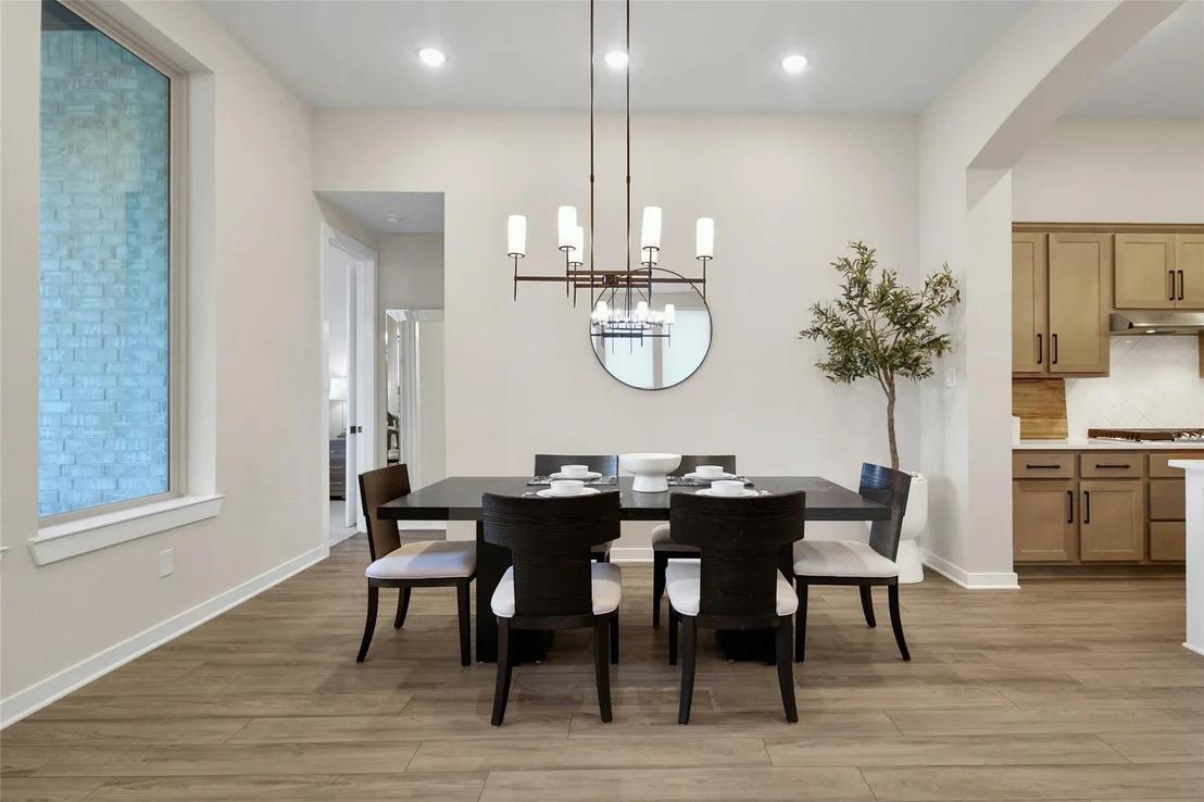 Photo of 2554 Forbidden Fig Row