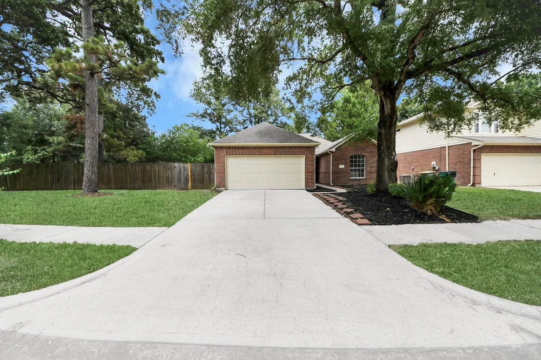 Photo of 5327 Rivergate Drive