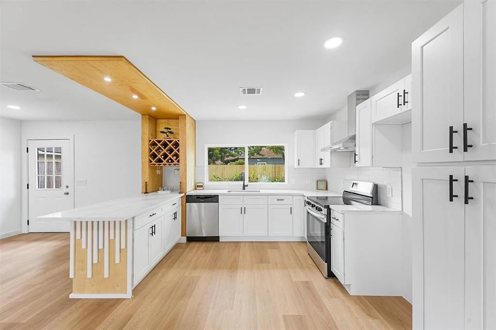 Photo of 3303 Dartmouth Drive