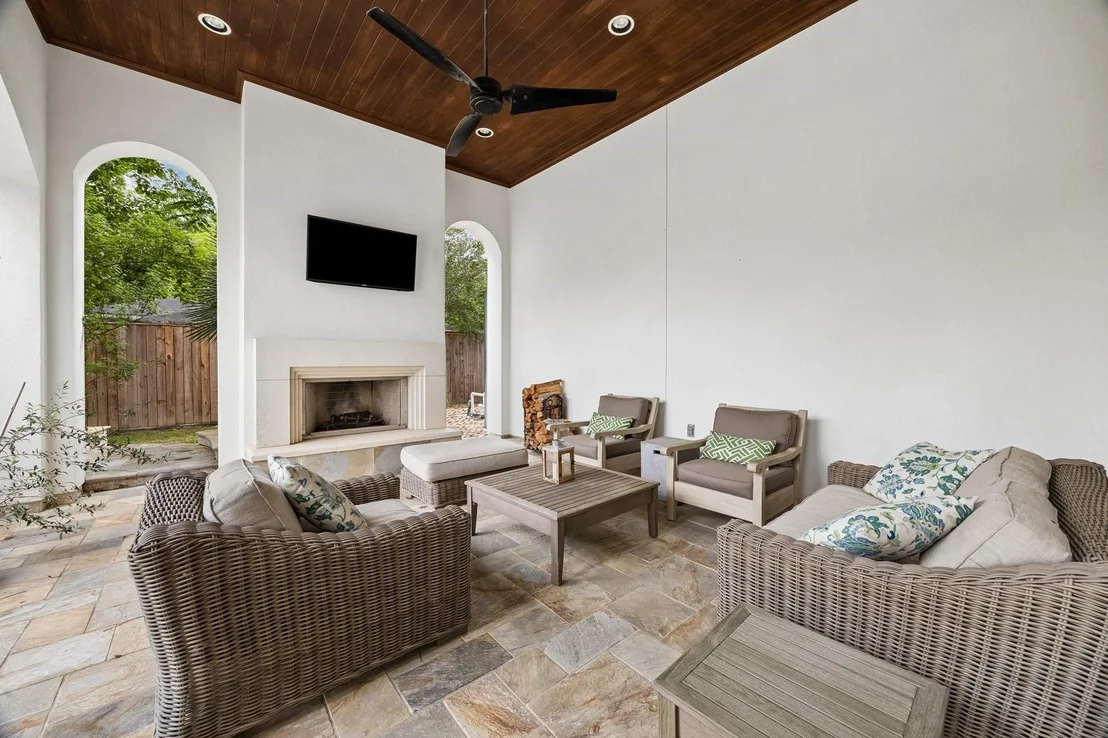 Photo of 310 Tynebridge Lane