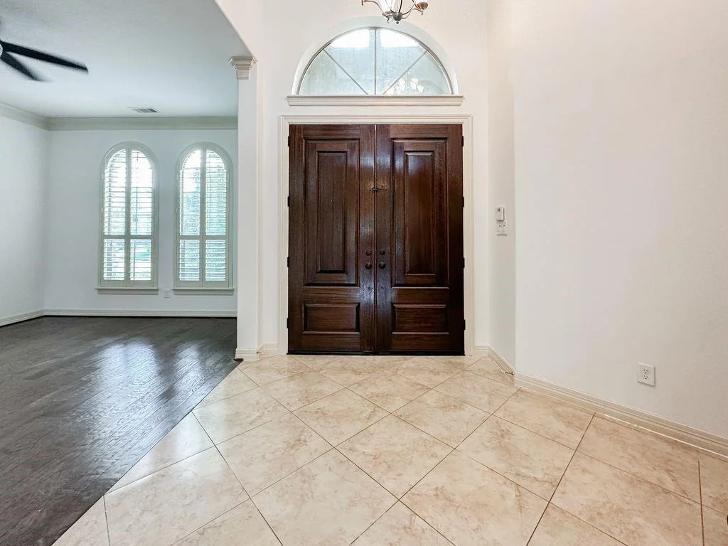 Photo of 14 Spincaster Dr