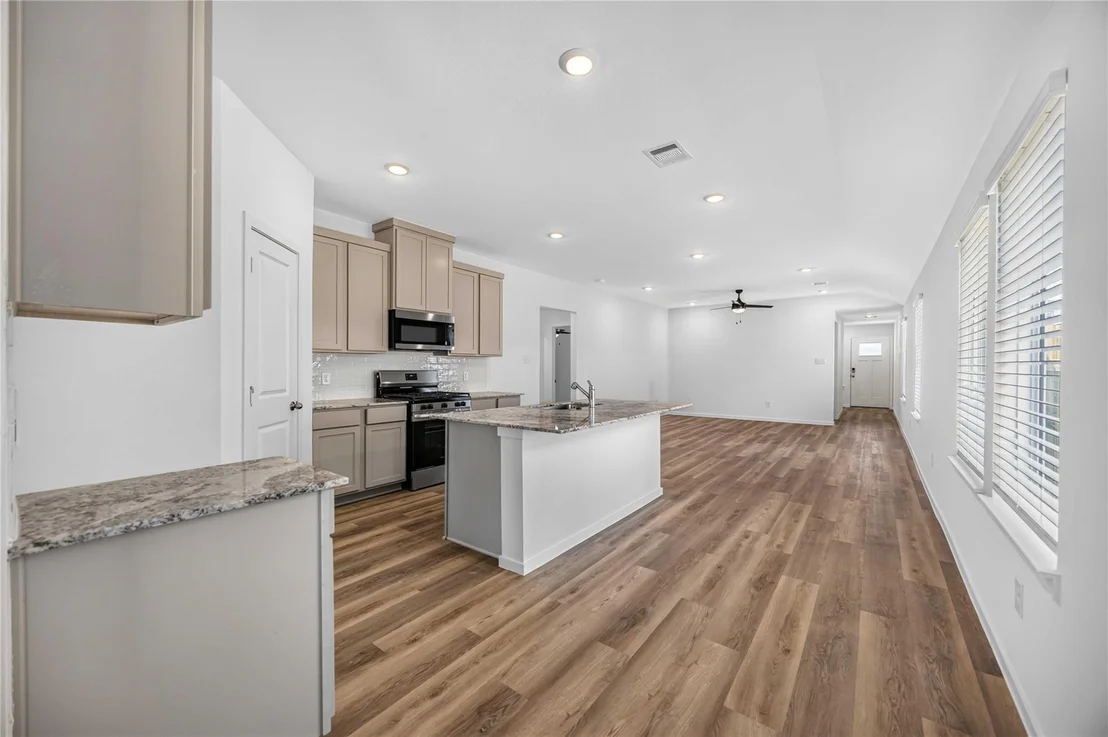 Photo of 5112 Greengrass Willow Way