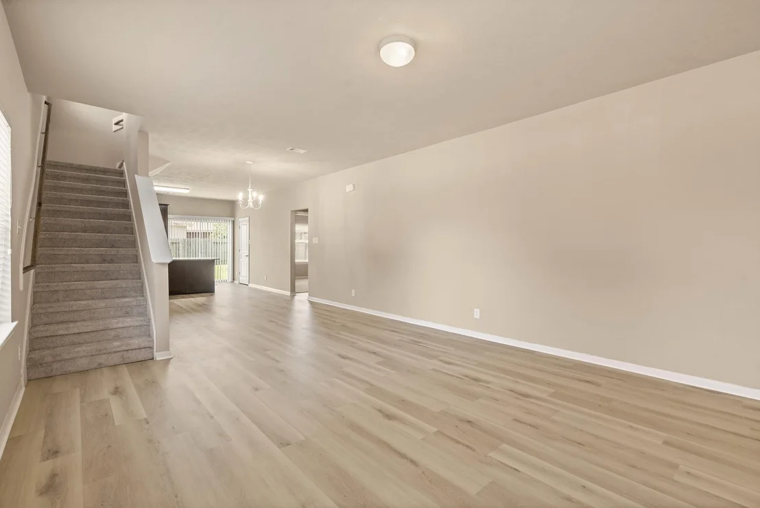 Photo of 6903 Silver Trace Court
