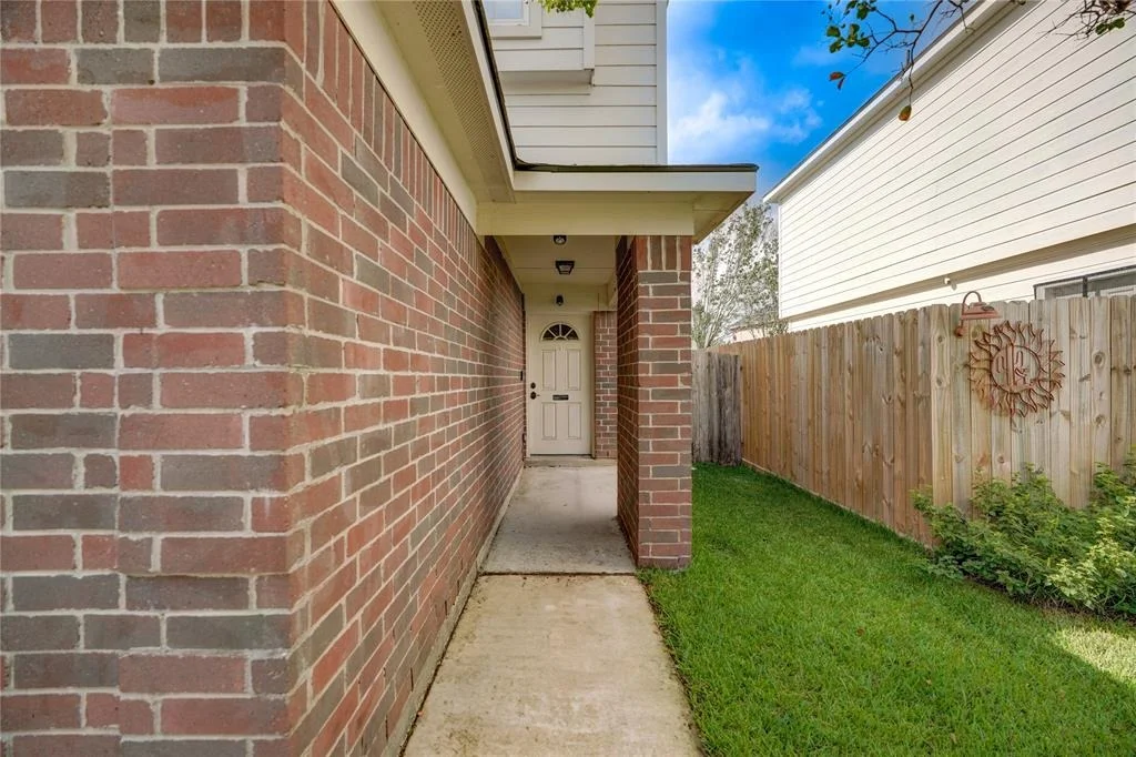 Photo of 16962 Tableland Trail
