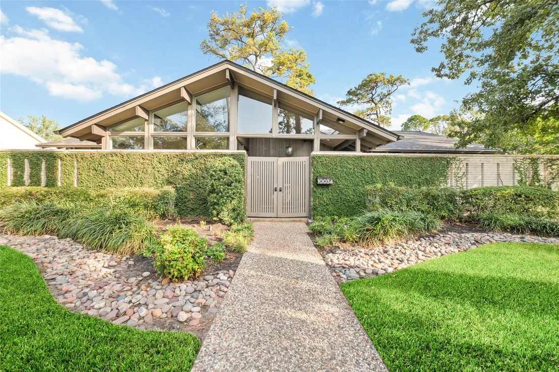 Photo of 10034 Bordley Drive