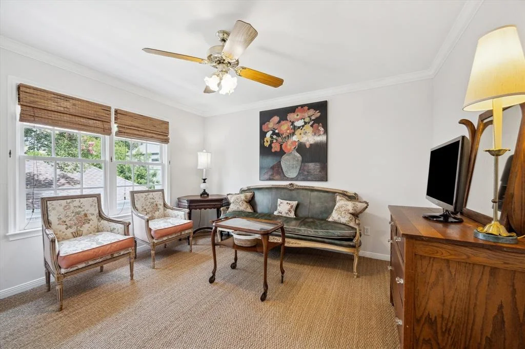 Photo of 27 Hackberry Lane