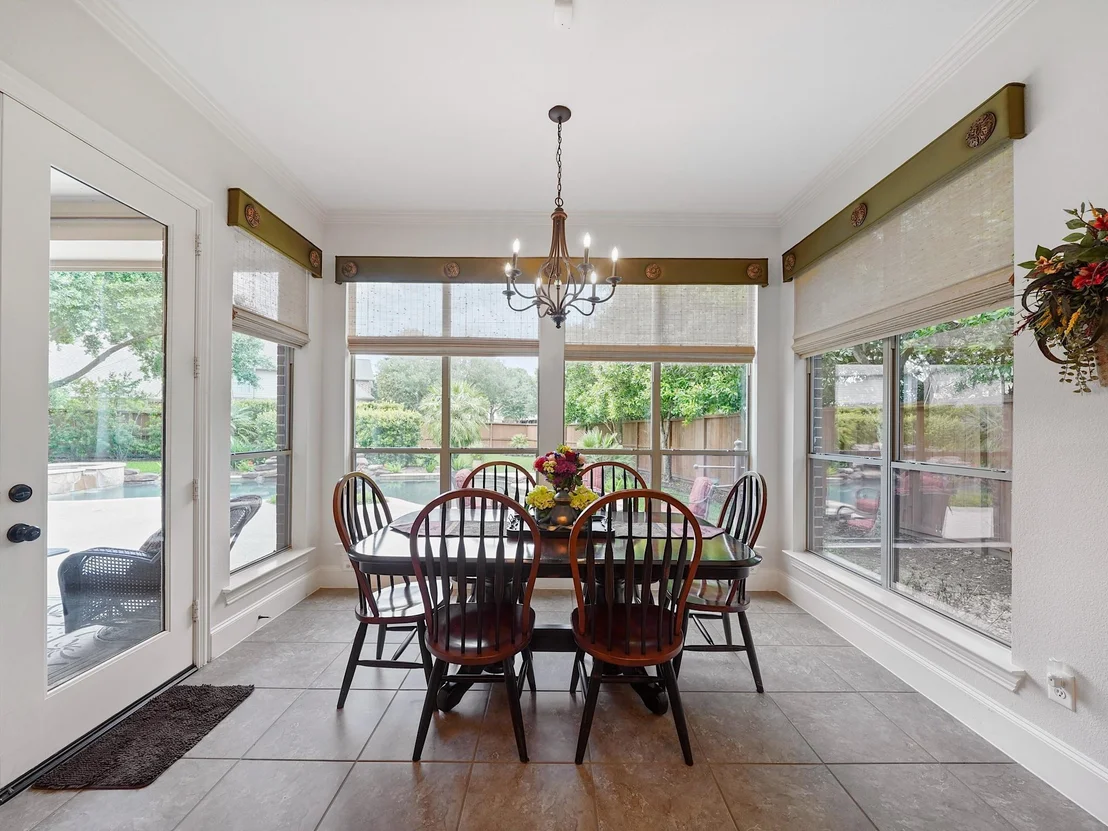 Photo of 6015 Madrone Mdw Drive