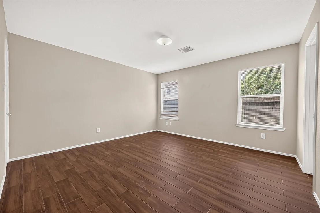 Photo of 12926 Valleygate Lane