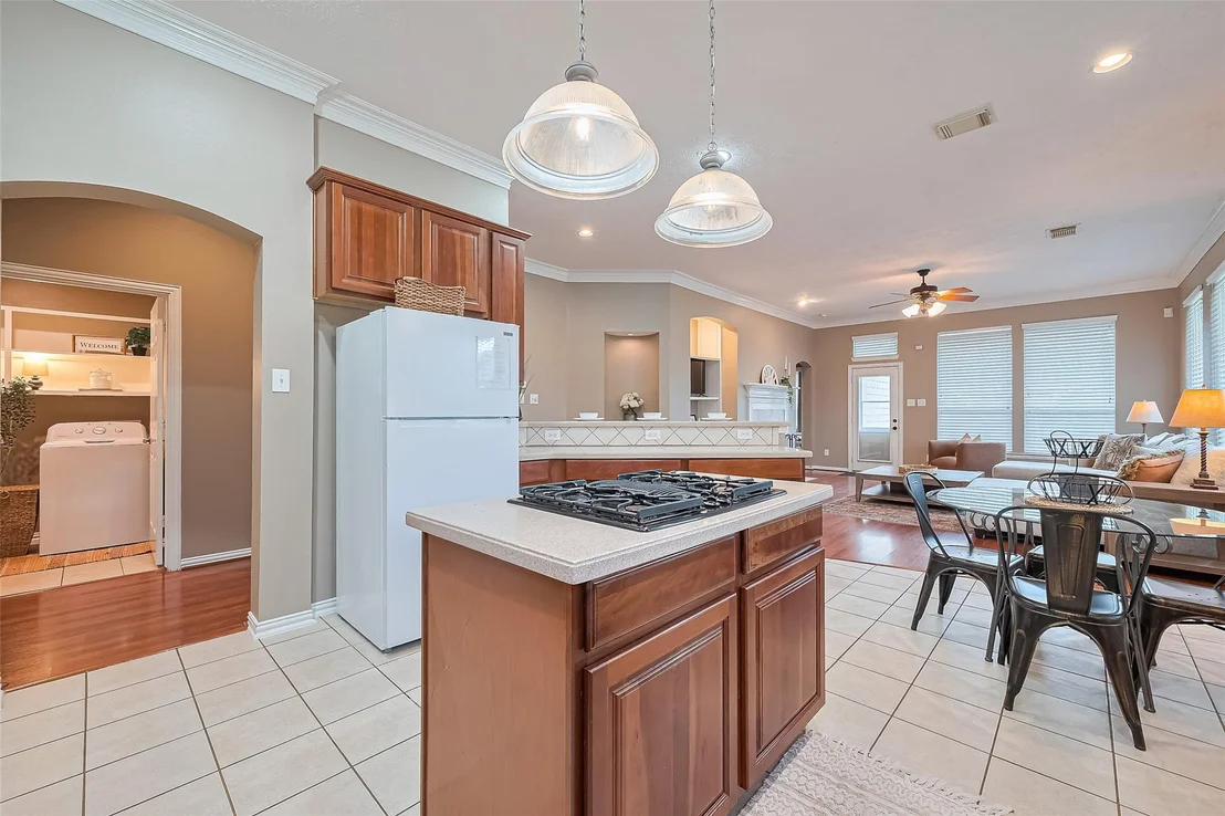 Photo of 2500 Amy Lee Drive