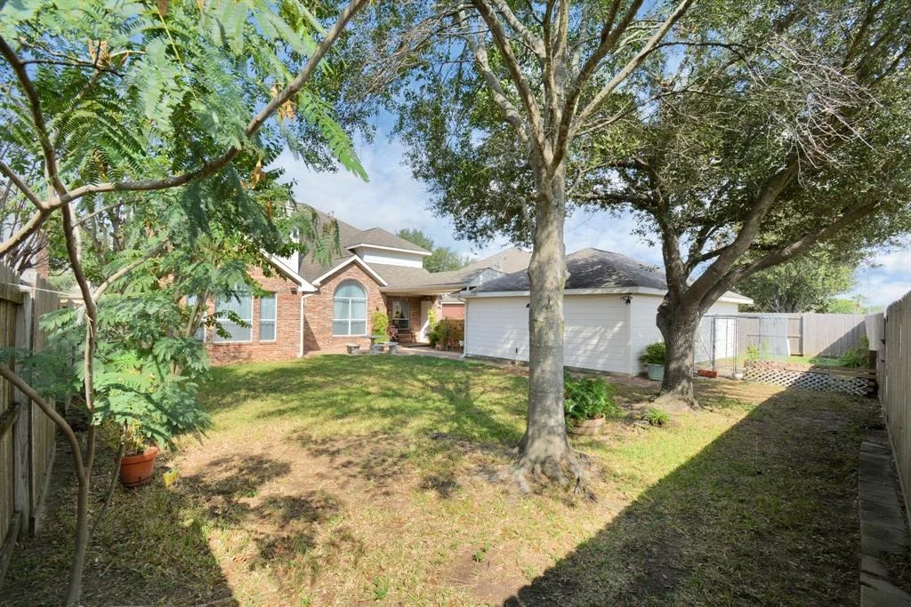 Photo of 6315 Stone Trail Lane
