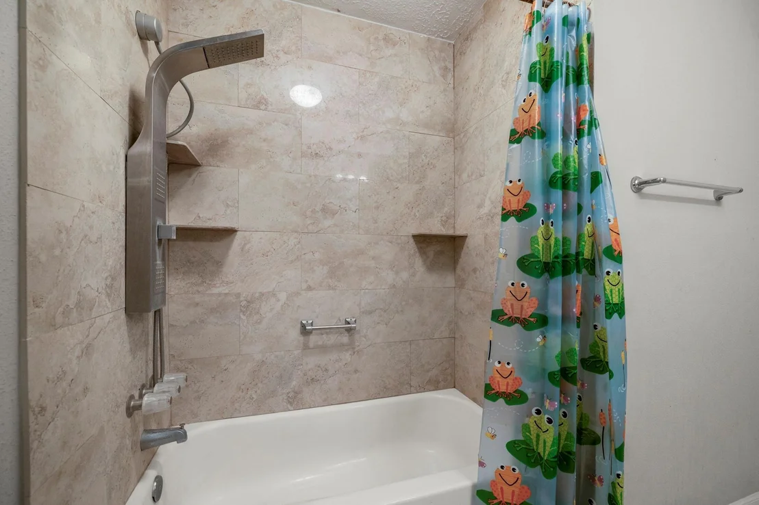 Photo of 23826 Lestergate Drive