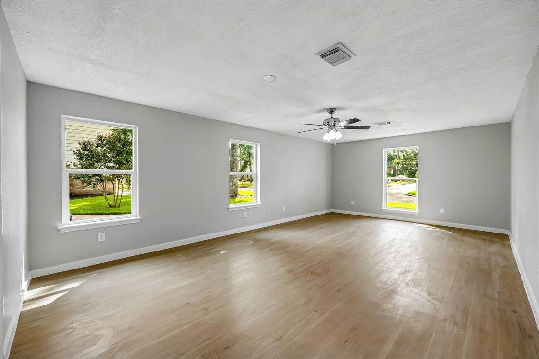 Photo of 5914 Havenwoods Drive