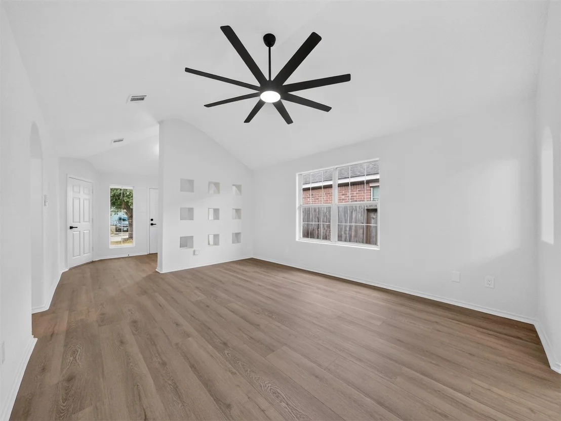 Photo of 18710 Reynolds Park Drive