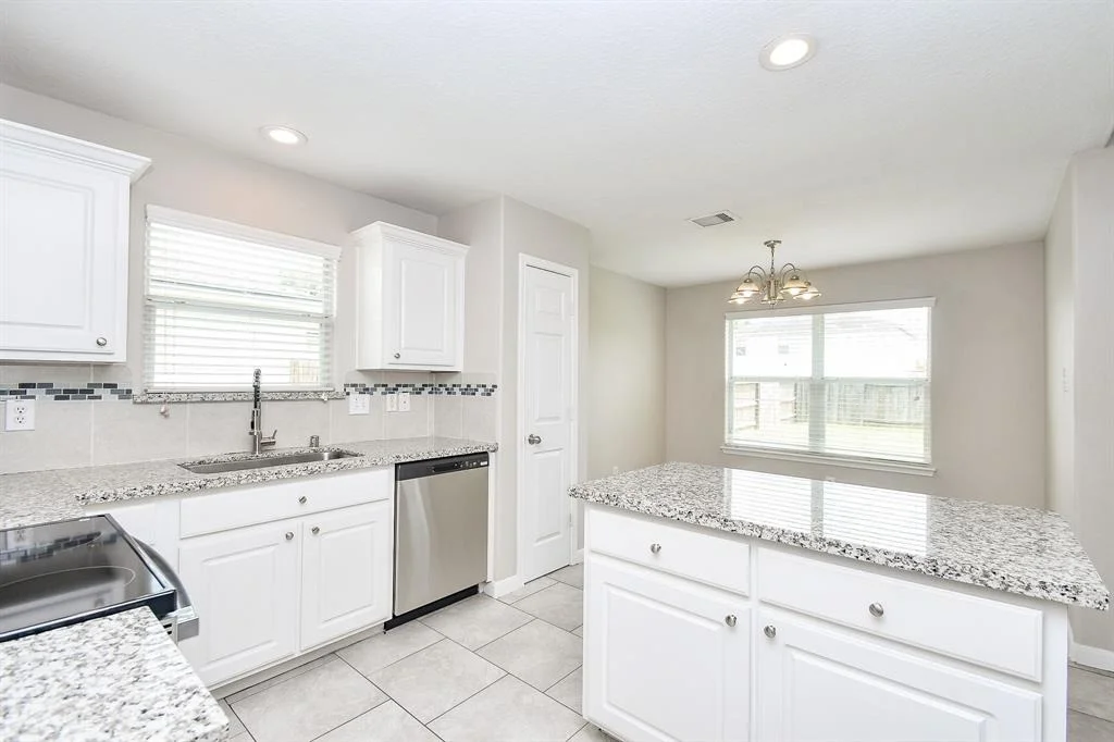 Photo of 7119 White Willow Lane