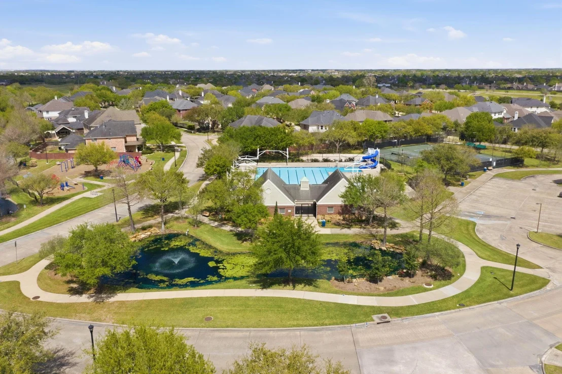 Photo of 3231 Edgewood Drive
