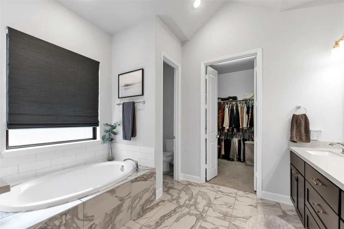 Photo of 1027 Groveton Ridge Lane
