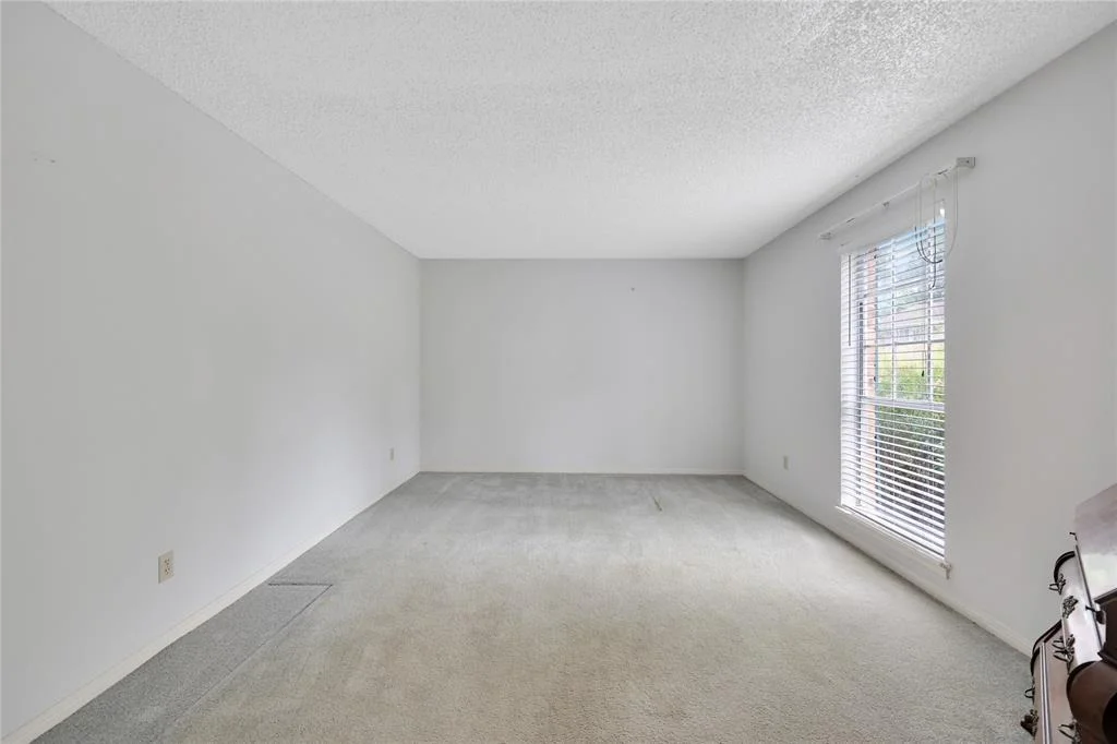 Photo of 10722 Glenway Drive