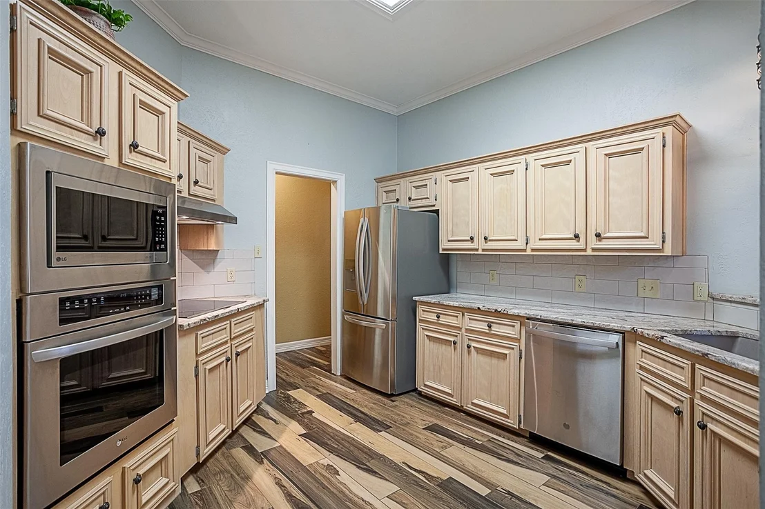 Photo of 3370 Foxbriar Lane