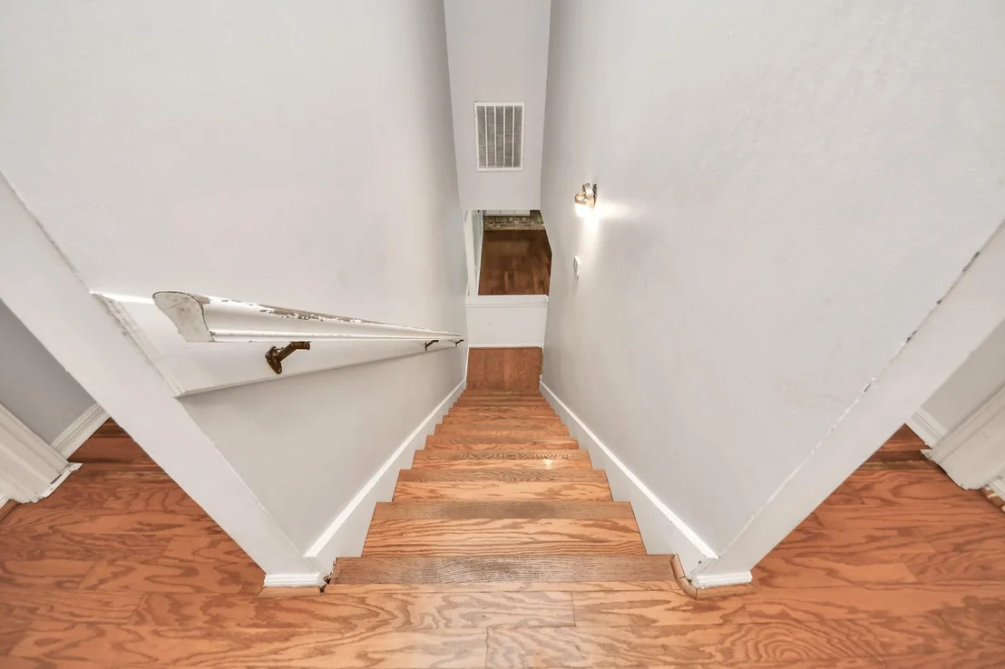 Photo of 5807 Foresthaven Drive
