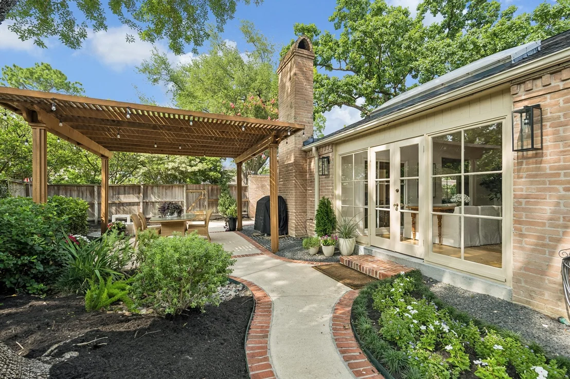 Photo of 6147 Ella Lee Lane