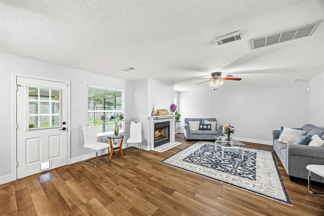 Photo of 2710 Fox View Circle