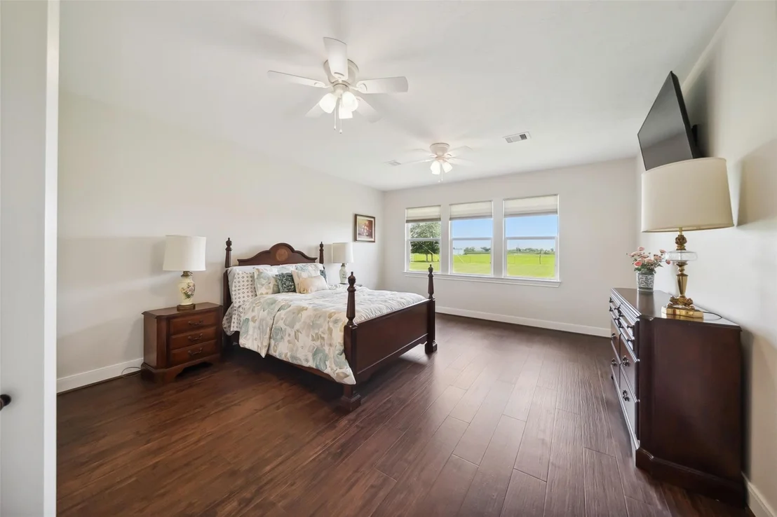 Photo of 32027 Meadow View Lane