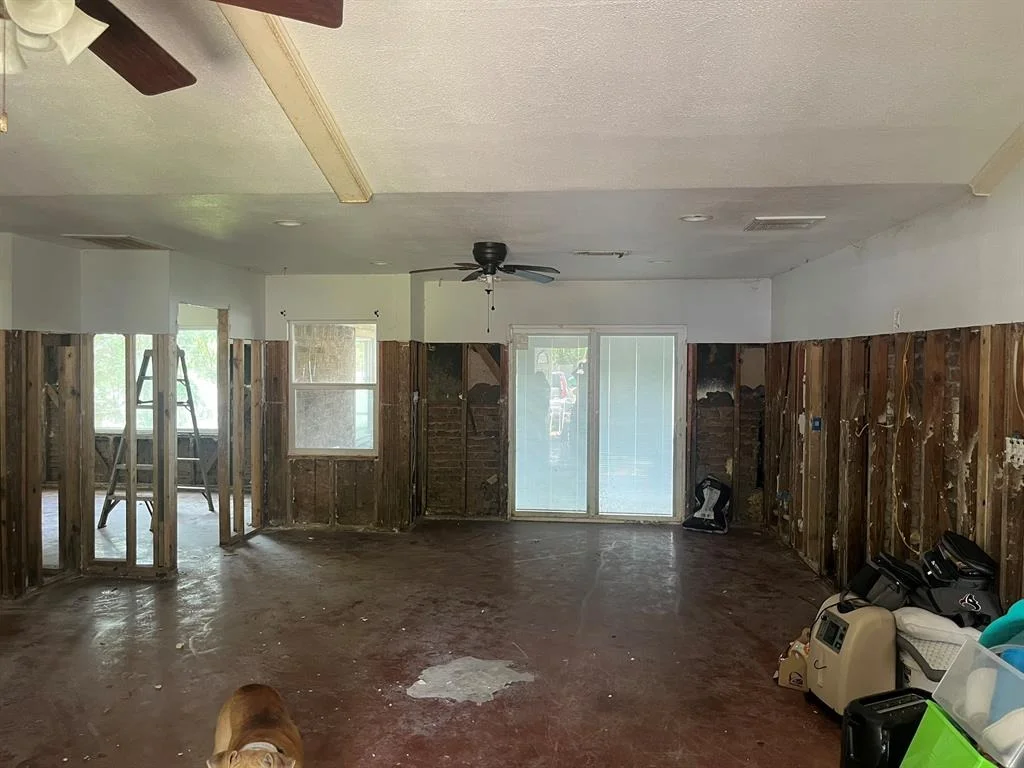 Photo of 218 Collins