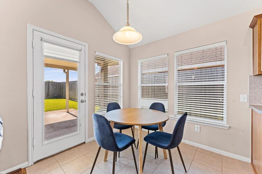 Photo of 3902 Pine Forest Green Boulevard