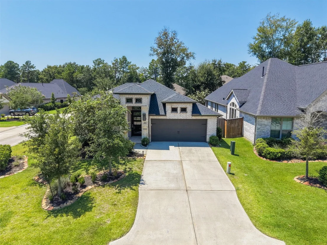 Photo of 405 Elevation Avenue