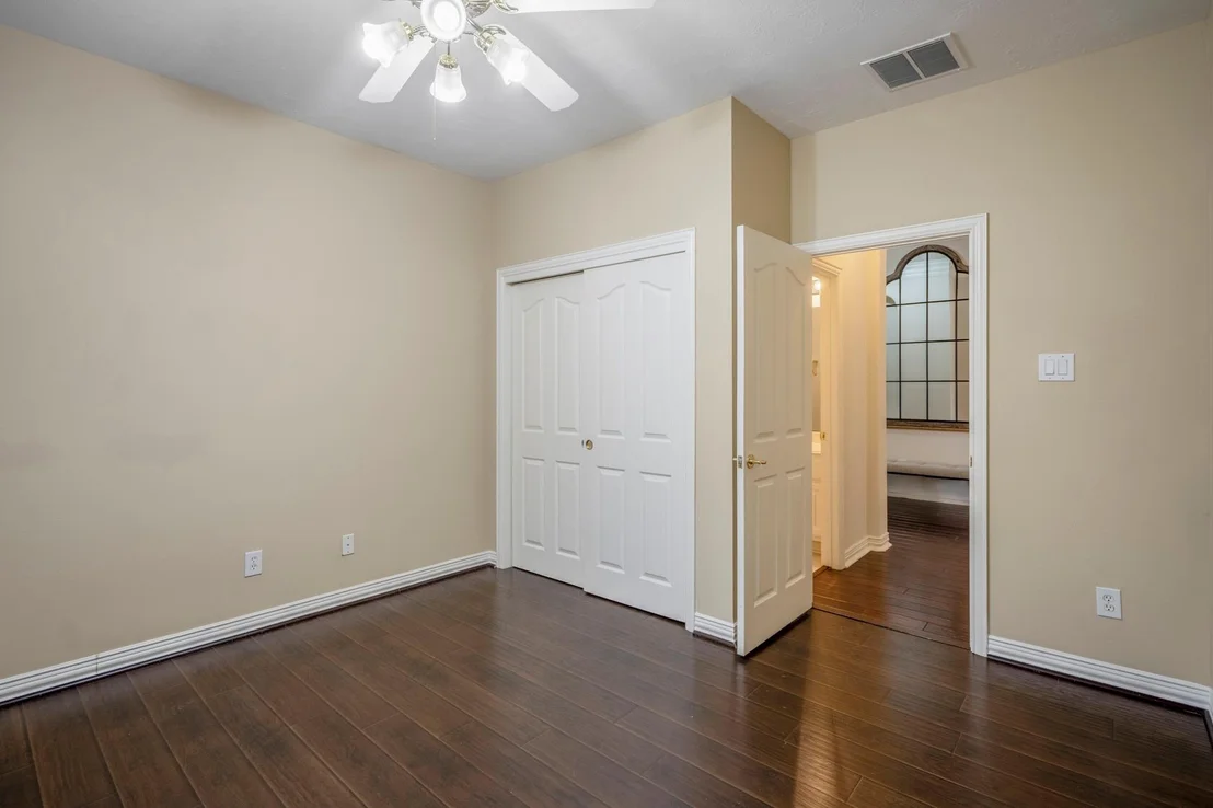 Photo of 5810 Sequoia Trace Court