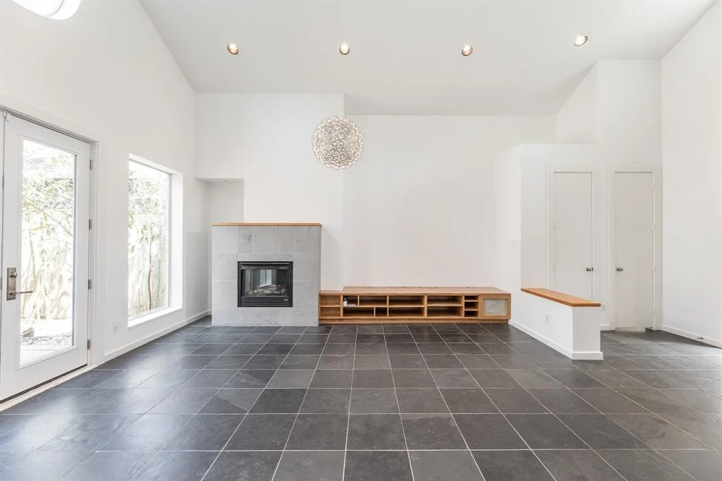 Photo of 906 Willard Street