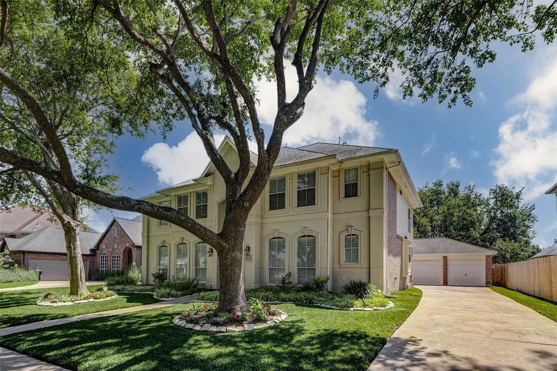 Photo of 1519 Darnley Lane
