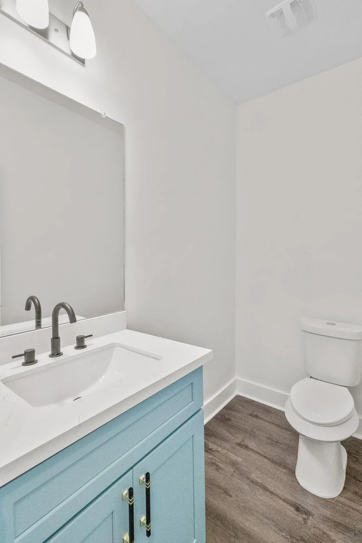 Photo of 419 Echo Lane