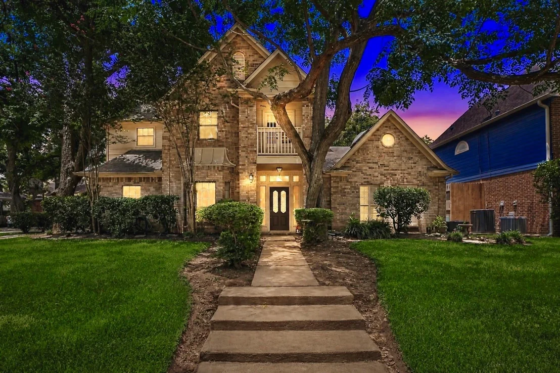 Photo of 1018 Bittersweet Drive
