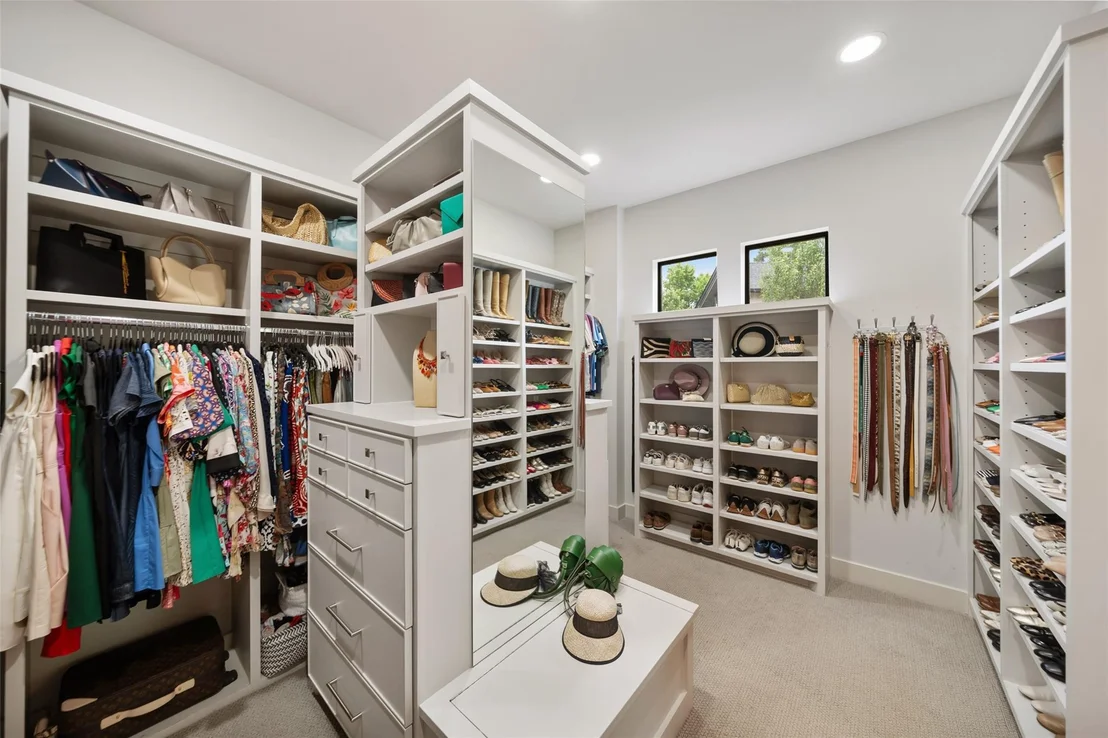 Photo of 24902 Delaney Knoll